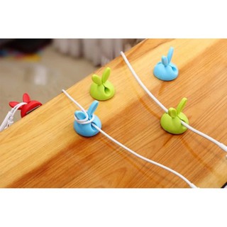 2 dụng cụ cố định dây điện hình thỏ