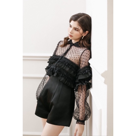 LIGI SET - Áo sơ mi phối ren và quần đùi lưng cao