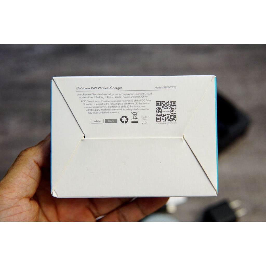 Bộ Đế Sạc Không Dây Nam Châm 15W RAVPower RP-WC012 Kèm Củ Sạc Type C 20W Cho iP
