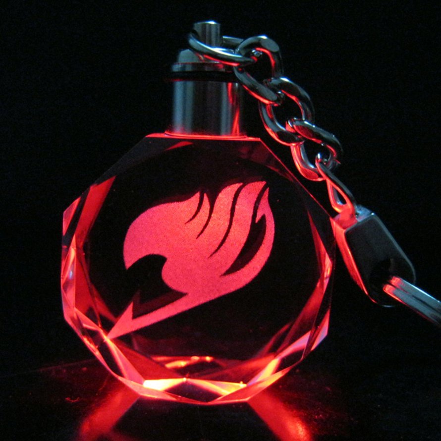 Móc khóa có đèn LED pha lê phát sáng quyến rũ phong cách anime Fairy Tail