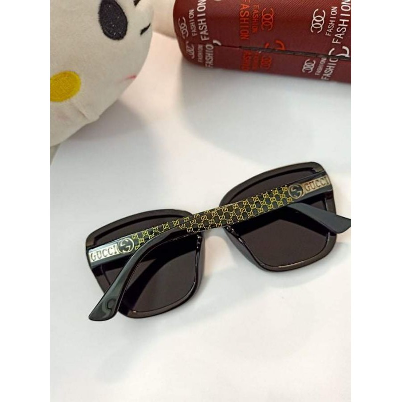 Kinh chuyên dụng đi nắng | BigBuy360 - bigbuy360.vn