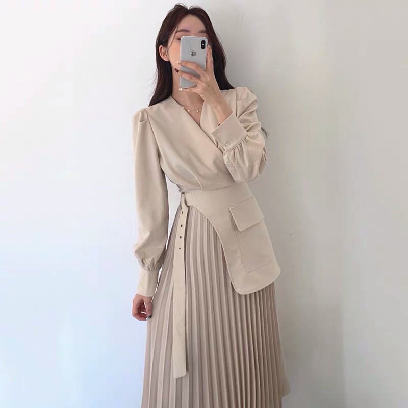 Đầm liền vạt chéo dài tay thắt eo chân xếp ly nhỏ công sở phong cách Hàn Quốc