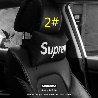 Gối tựa đầu in họa tiết Supreme dành cho xe hơi