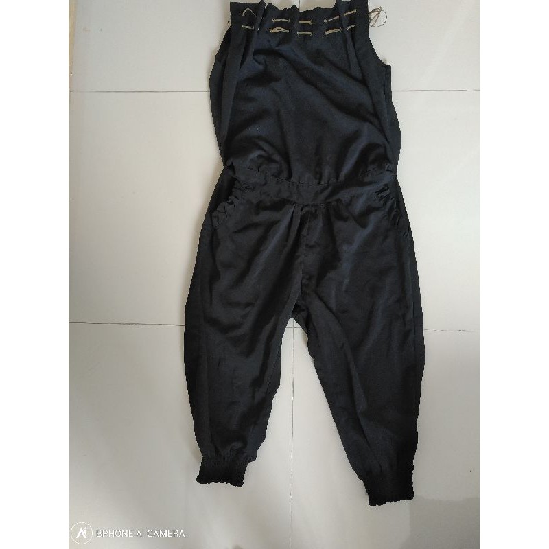 jumsuir,size S-M