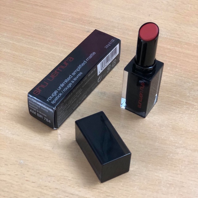 Son SHU UEMURA vỏ đen 784 đỏ nâu đất pha cam Rouge Unlimited Amplified | BigBuy360 - bigbuy360.vn