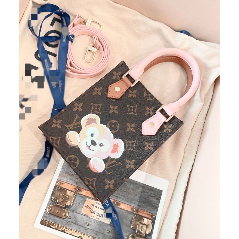 Túi LV petit sac plat dáng tote mini gấu hồng siêu xinh