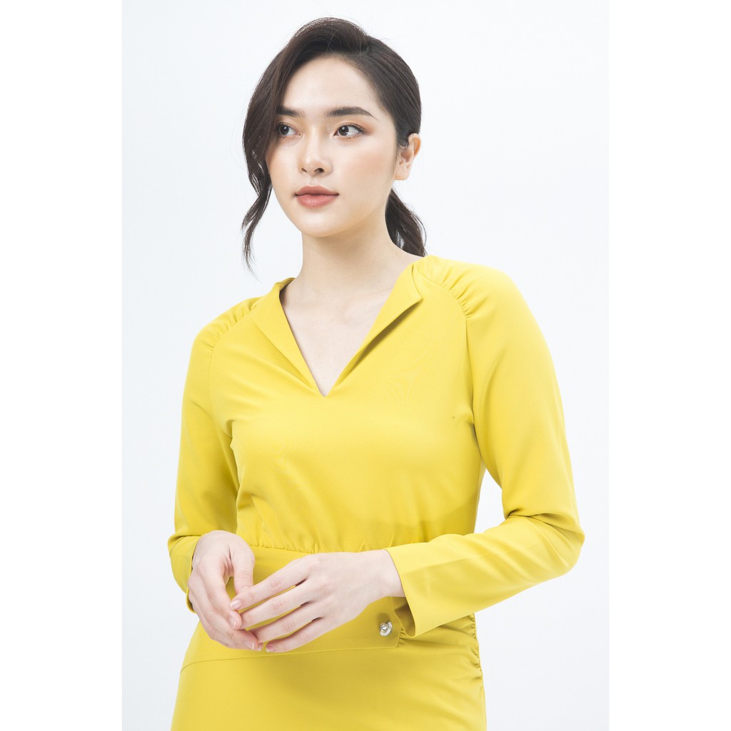 Đầm 2 lớp cổ V thiết kế IVY moda MS 48M4948 | BigBuy360 - bigbuy360.vn