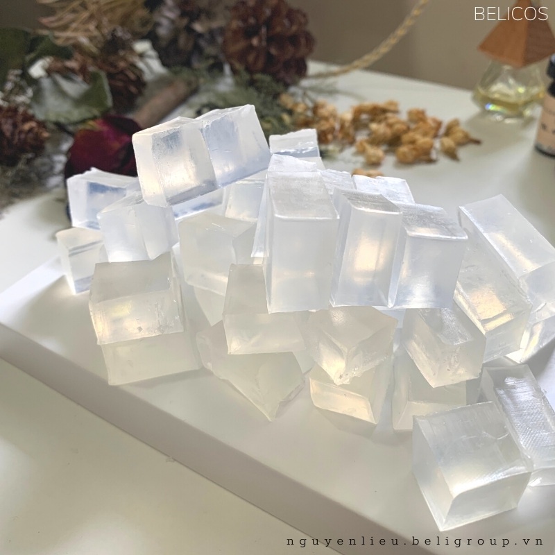 Phôi Xà Phòng Trong Suốt (MELT &amp; POUR GLYCERIN SOAP BASE)