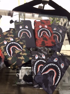 Ốp điện thoại Iphone Bape