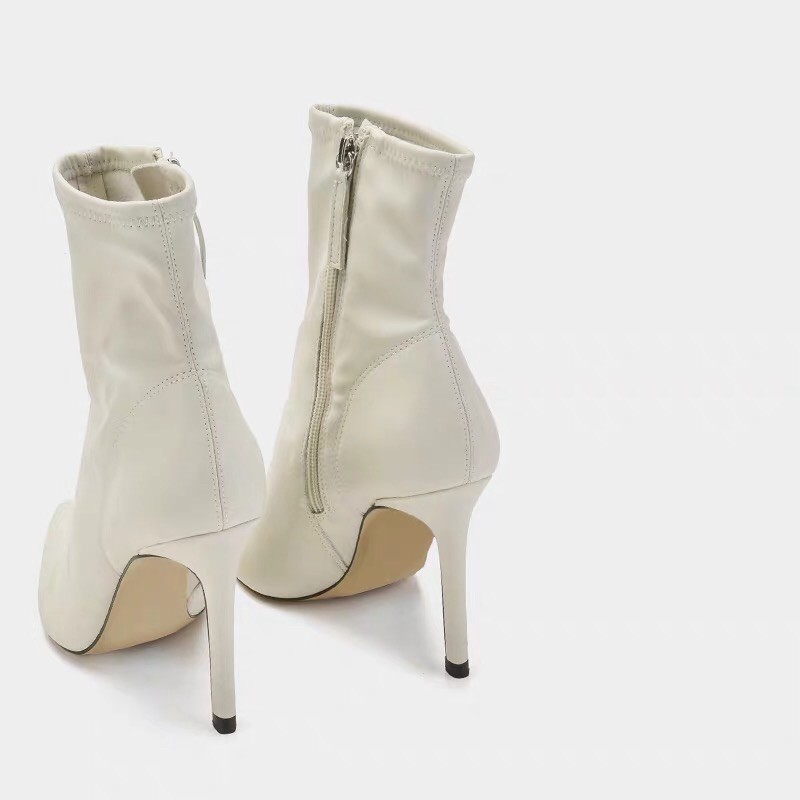 Boots da trắng sang chảnh