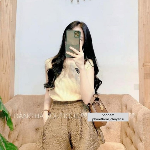 Quần đùi phồng họa tiết nổi