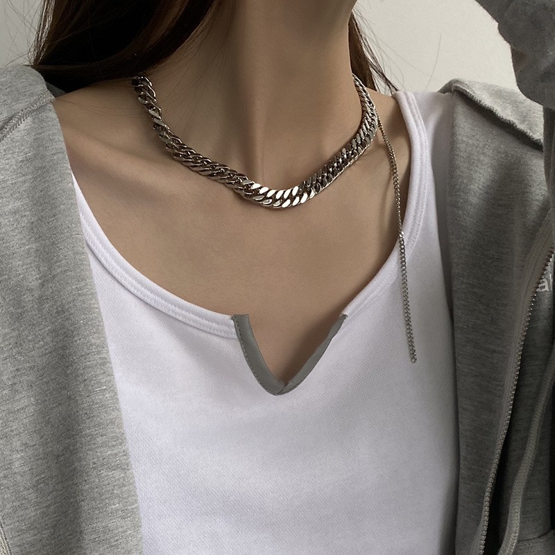 Vòng cổ choker dành cho nam nữ độc đáo