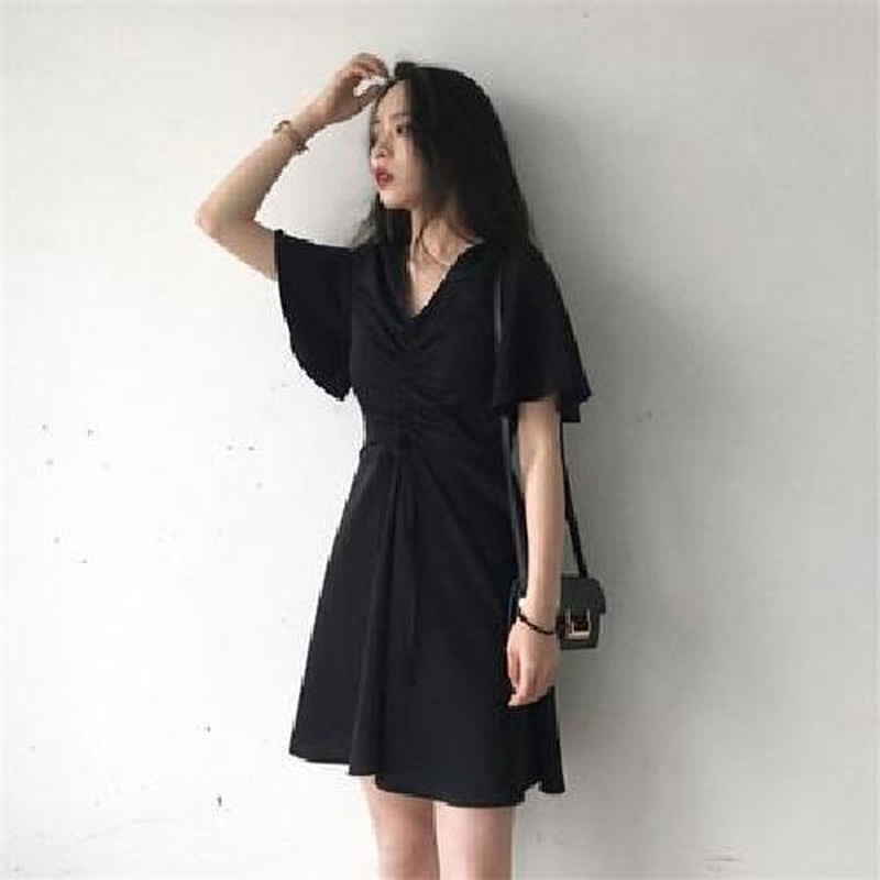 Đầm Chữ A Màu Đen Phong Cách Retro Pháp