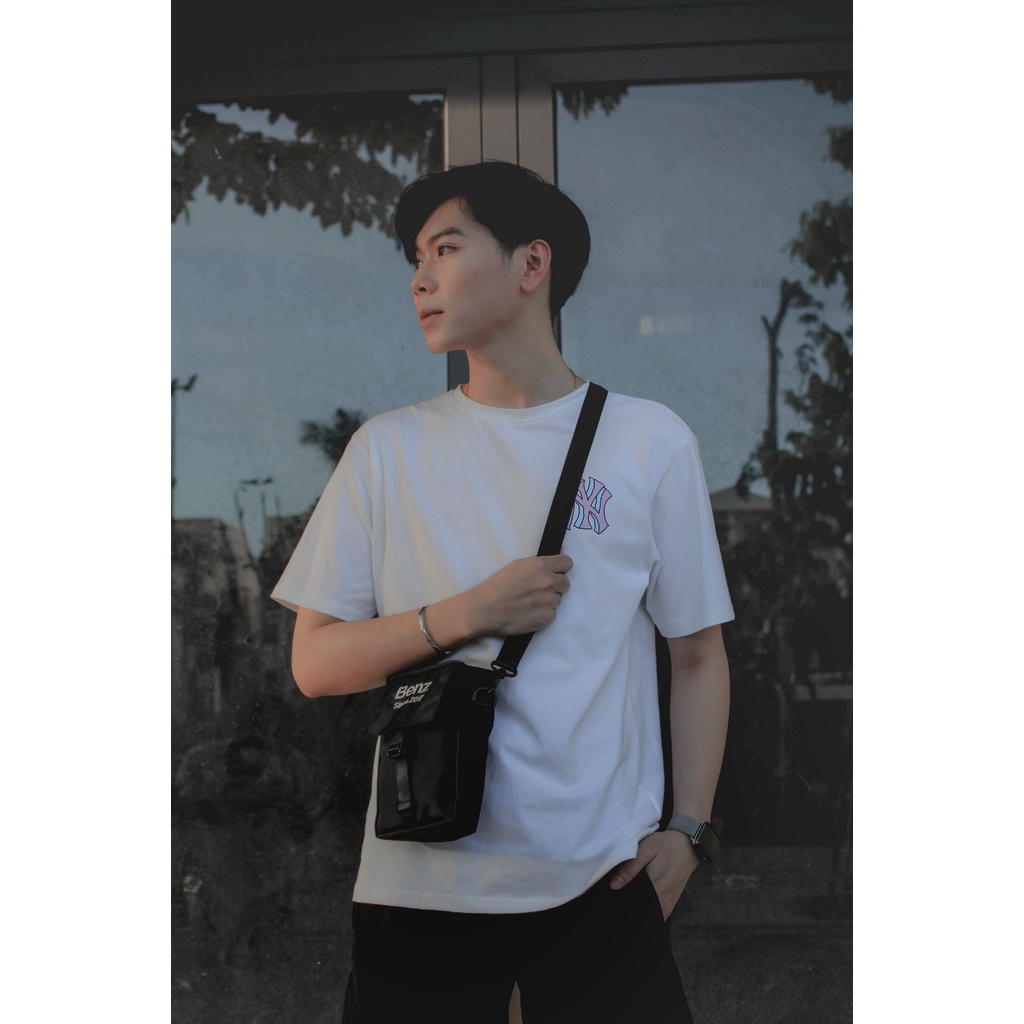 Túi đeo chéo mini thời trang unisex Ben Daily Bag vải bố trượt nước, chính hãng - Black/ Red | BigBuy360 - bigbuy360.vn