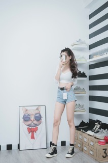 Quần jean đùi lưng cao nâng mông