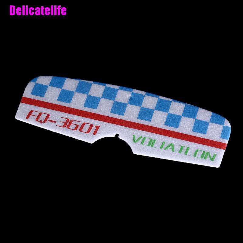 1 mô hình máy bay hiệp sĩ có đèn dây cao su