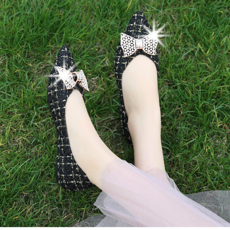 Giày Búp Bê Đính Đá Thiết Kế Mới Thời Trang Theo Phong Cách Hàn Quốc Cho Nữ