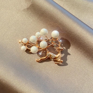 [Mã FASHIONCB264 giảm 10K đơn bất kỳ] Cài Ngực Áo Thiết Kế Hình Tuần Lộc Đính Ngọc Trai Thời Trang