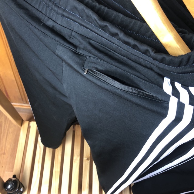 Quần Jogger Nam 3 sọc trắng bo chun | BigBuy360 - bigbuy360.vn