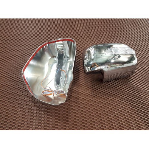 TOYOTA INNOVA 2008-2009 : BỘ 2 ỐP GƯƠNG CHIẾU HẬU CÓ ĐÈN