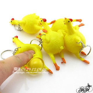 Móc khóa gà đẻ trứng.