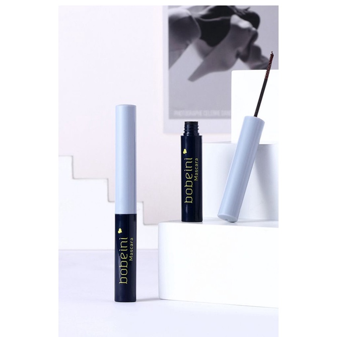 Mascara đầu cọ nhỏ chống nước lâu trôi không lem giúp tạo hàng mi dài cong và dày tự nhiên | BigBuy360 - bigbuy360.vn