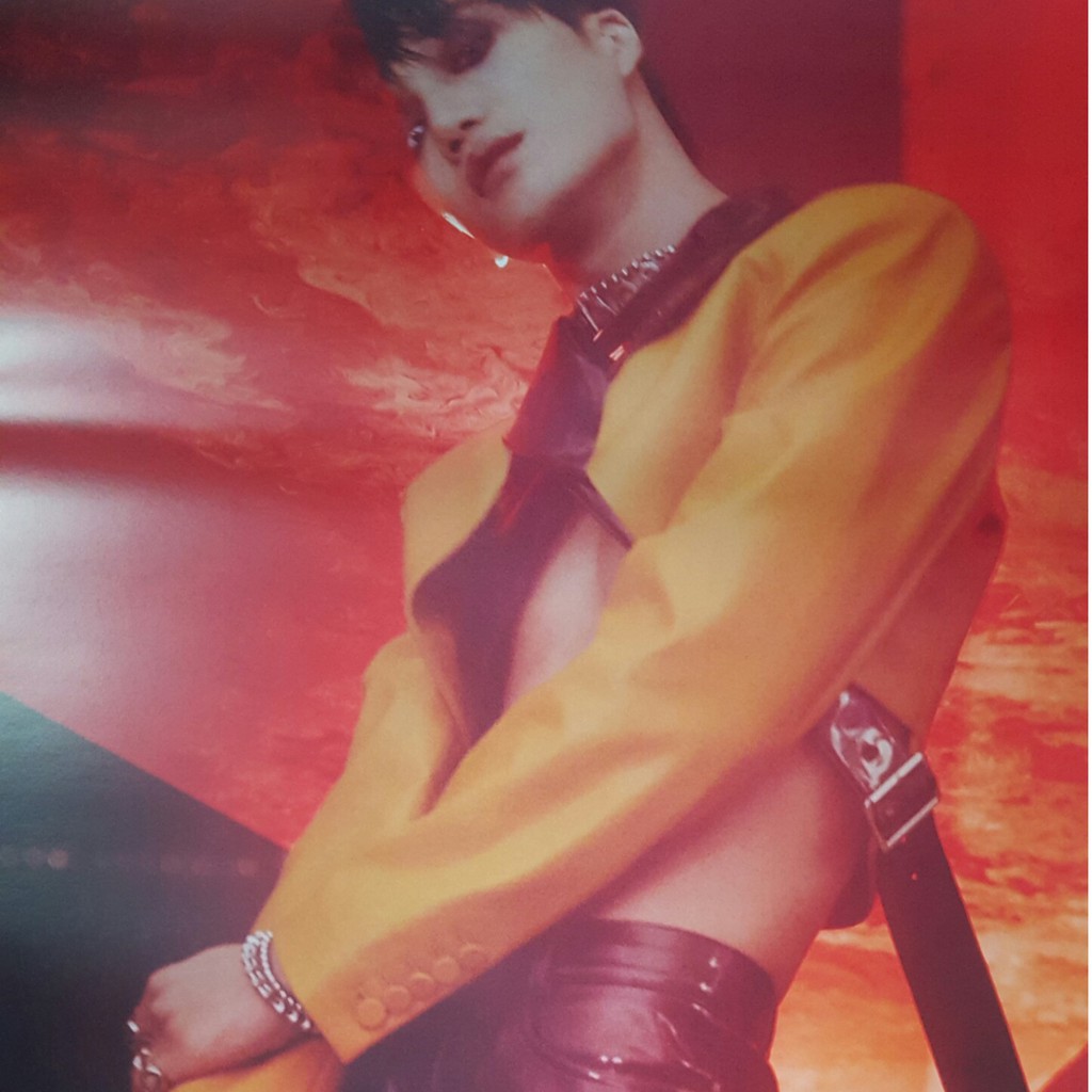 #MéoStore Poster Kpop EXO chính hãng có ống tube nhựa bảo vệ hàng có sẵn | BigBuy360 - bigbuy360.vn