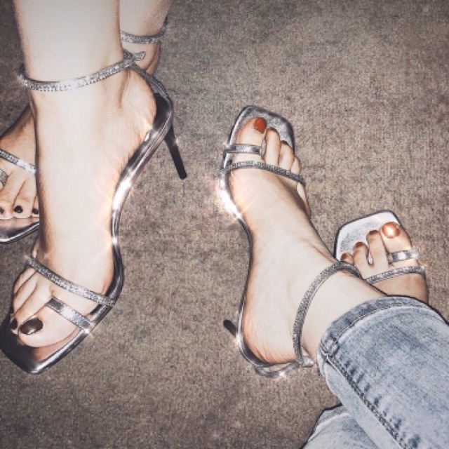 Giầy cao gót sandal zara quai mảnh