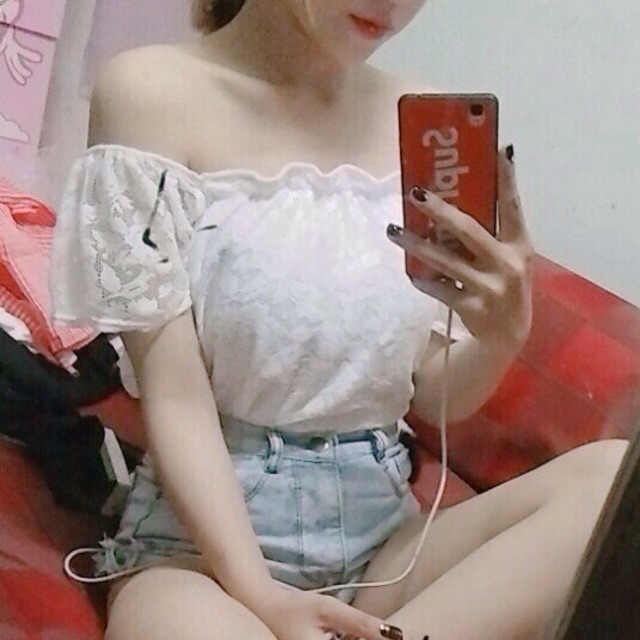 Áo bệt vai ren
