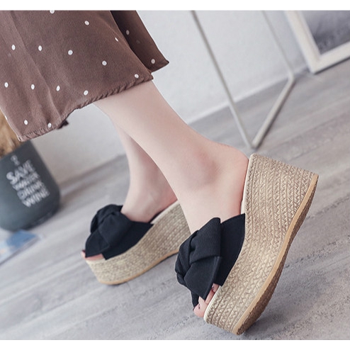 Dép sandal nữ đế xuồng mùa hè thời trang