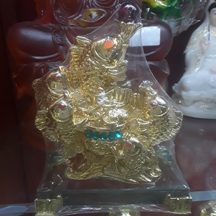 Tượng 5 con cá chép