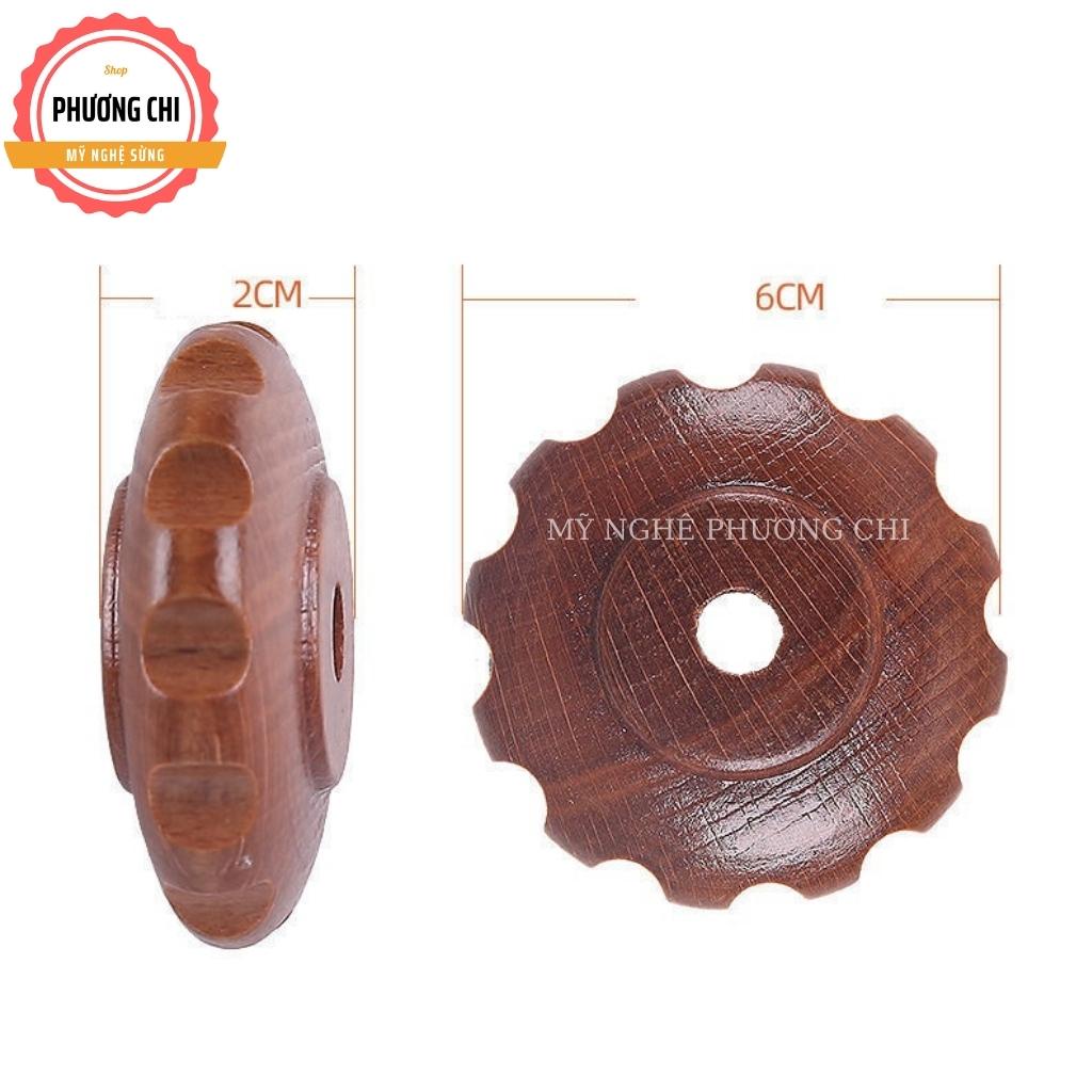Cây lăn massage toàn thân 9 bánh gai đa năng làm từ gỗ thơm tự nhiên | Mỹ nghệ phương chi