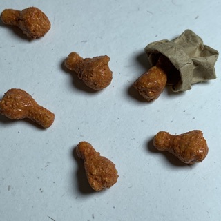 Mô Hình Gà Rán Cay Miniature bằng Đất Sét
