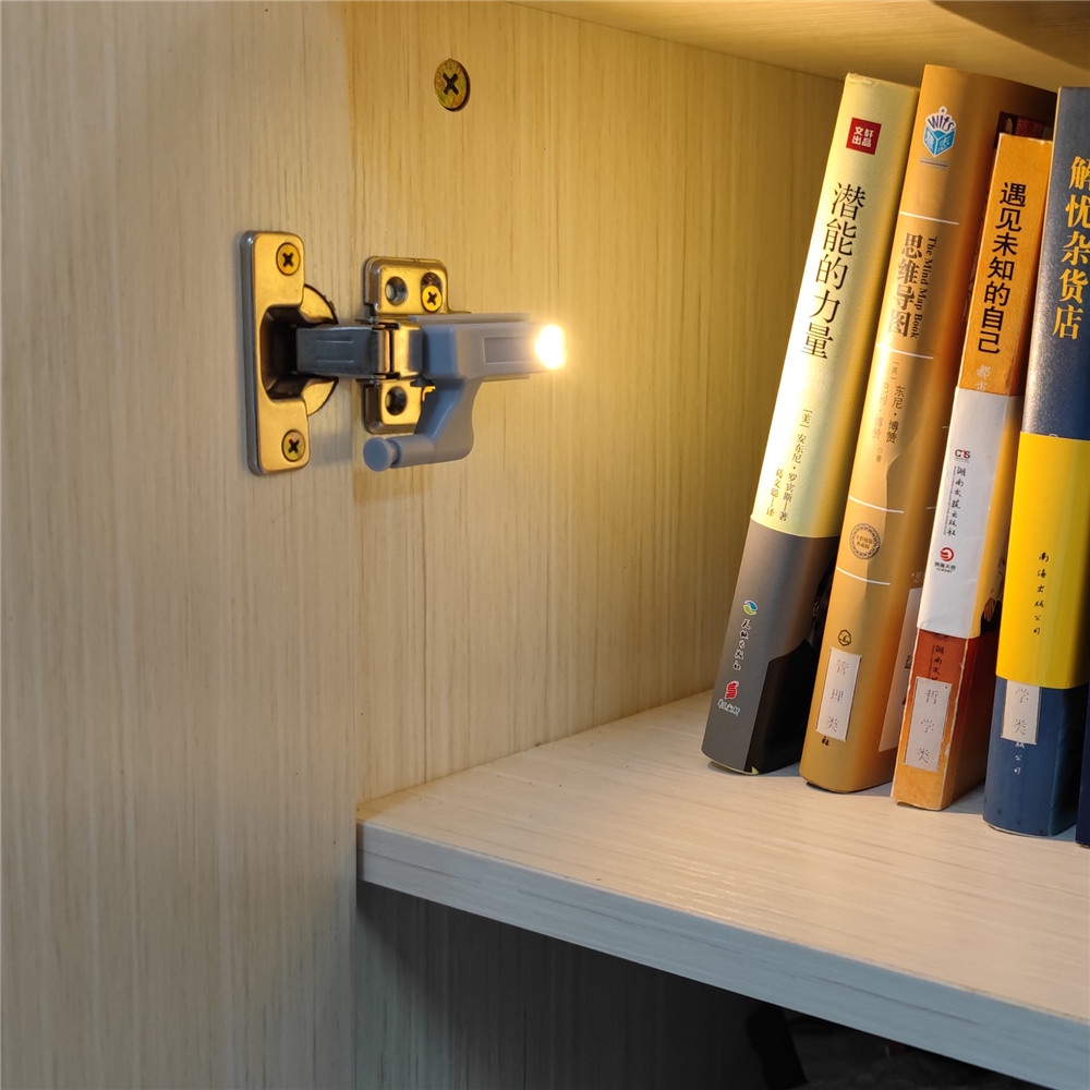 Đèn LED gắn bản lề tủ, kệ sách
