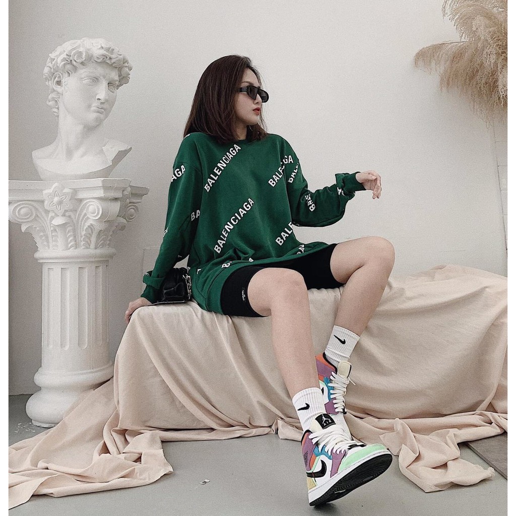 [ Mã FAMAYWA2 giảm 10K đơn 50K] Áo Thụng Balencia Xanh Cực Hót | BigBuy360 - bigbuy360.vn