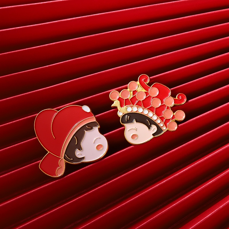 Ghim Cài Áo Hình Khăn Choàng Cô Dâu Chú Rể Trung Hoa Sáng Tạo