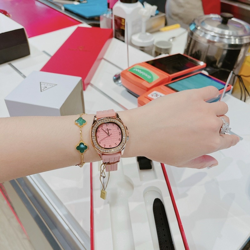 Đồng hồ nữ Scottie 31mm dây silicon bền bỉ sang trọng Mai Luxury Watch SC9145