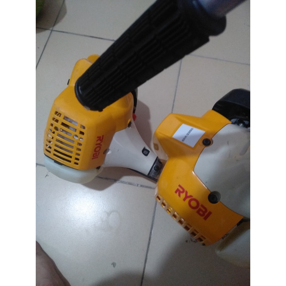 Máy cắt cỏ bãi nhật bản ryobi 23c 26cc nòng 32ly