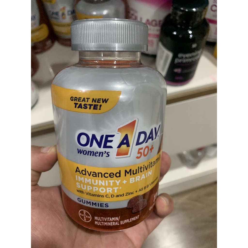 Kẹo vitamin tổng hợp cho nữ One A Day Women's 50+ Gummies Multivitamin w/ Immunity and Brain Support
