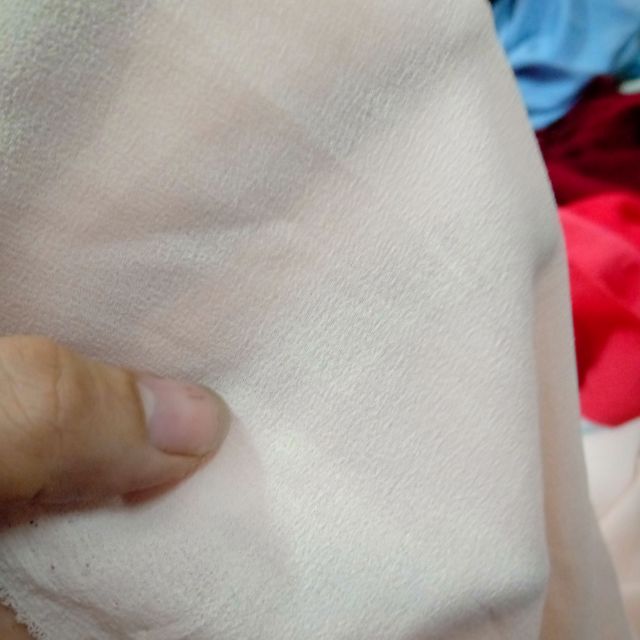 Vải c June Nguyễn