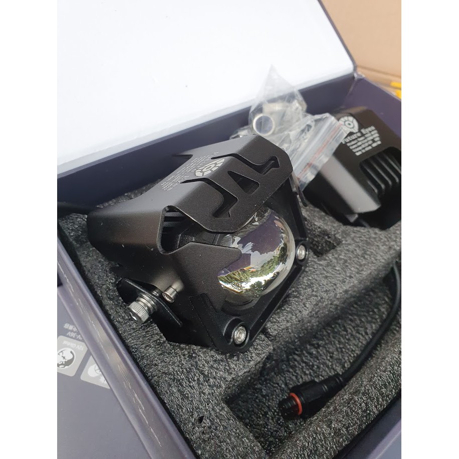 Trợ sáng 2 màu F20x - 35w mẫu mới 2021