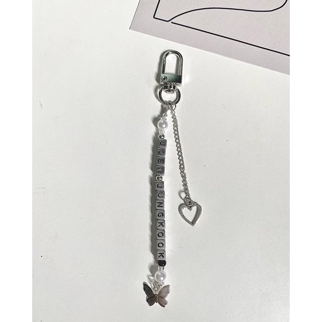 Dây đeo móc khoá hạt chữ dài