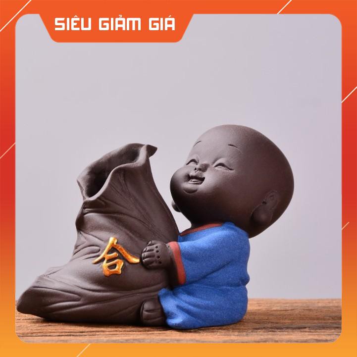 KHUYẾN MÃI LỚN Tượng Chú Tiểu Bên Túi Tiền Lộc Phát