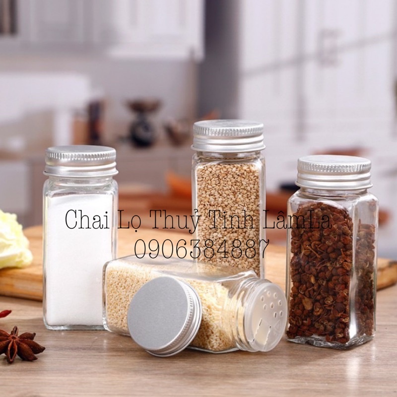 Lọ Thuỷ Tinh Vuông Đựng Gia Vị Nắp Nhôm 120ML