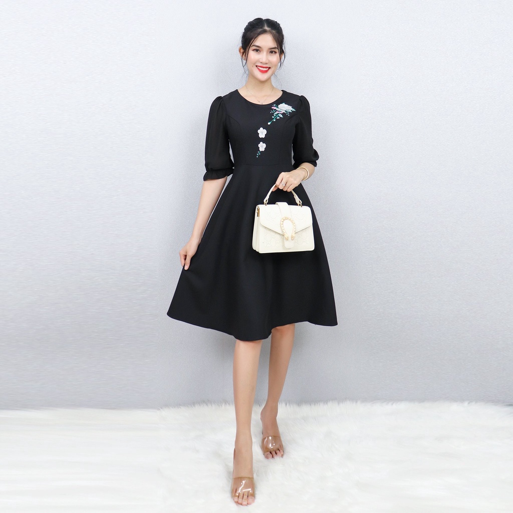 Đầm Xòe Công Sở Sang Trọng Bigsize AMYRA , Thiết Kế Dáng Xòe Đính Hoa Có Túi Cao Cấp Phù Hợp Đi Làm Đi Tiệc DA001