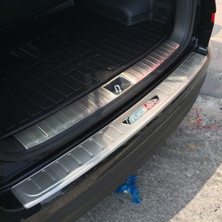 Ốp chống trầy cốp Hyundai Tucson 2019-2020 - Mẫu INOX