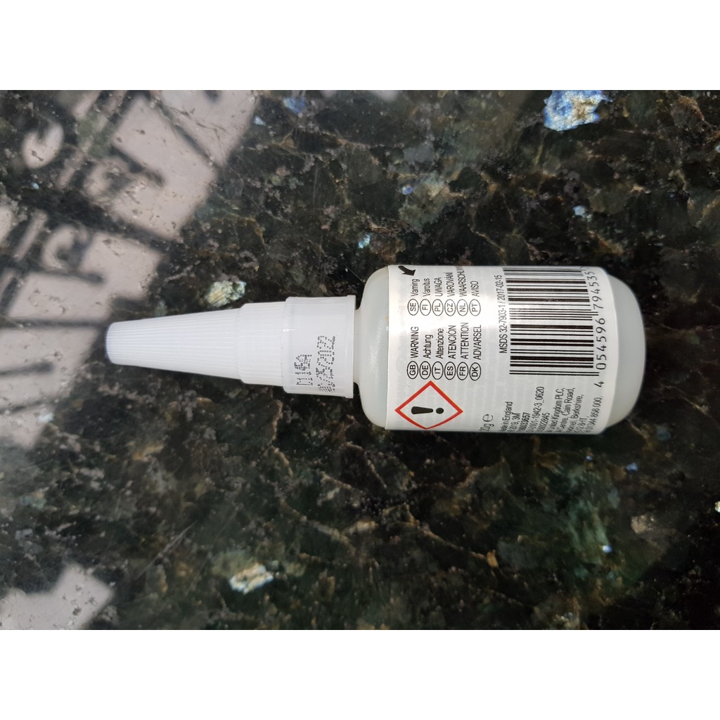 Keo dán 3M Pr100 siêu dính chuyên dán giày, nhựa plastic, rubber - cao su, sắt