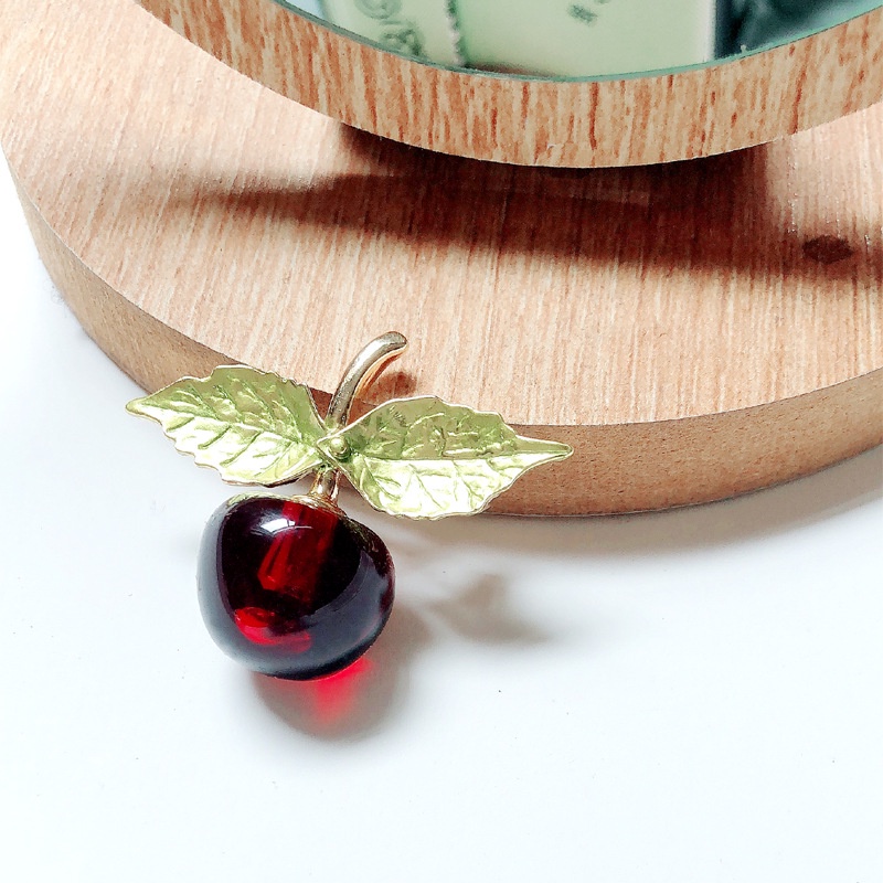 Ghim CàI ÁO HìNh Quả Cherry Trong SuốT ThờI Trang Cho Nữ