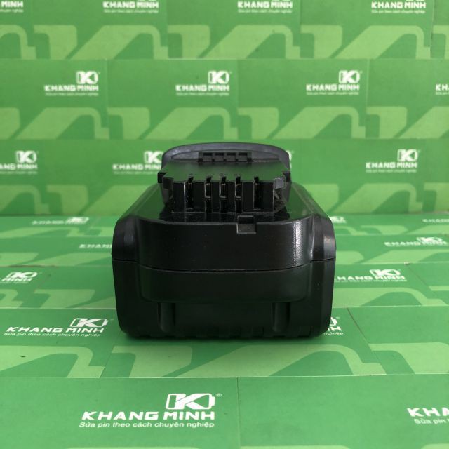 Vỏ mạch pin Dewalt 14.4V 4S - 2P Li-ion trượt và nhận sạc zin, đầy tự ngắt