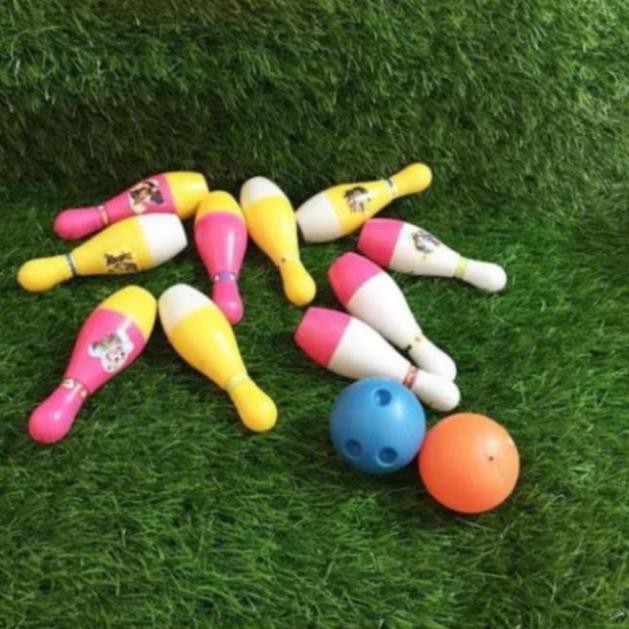 Đồ chơi Bowling Paw Patrol vui nhộn giúp nhận biết màu sắc, rèn luyện tay chân cho bé thỏa sức vui c